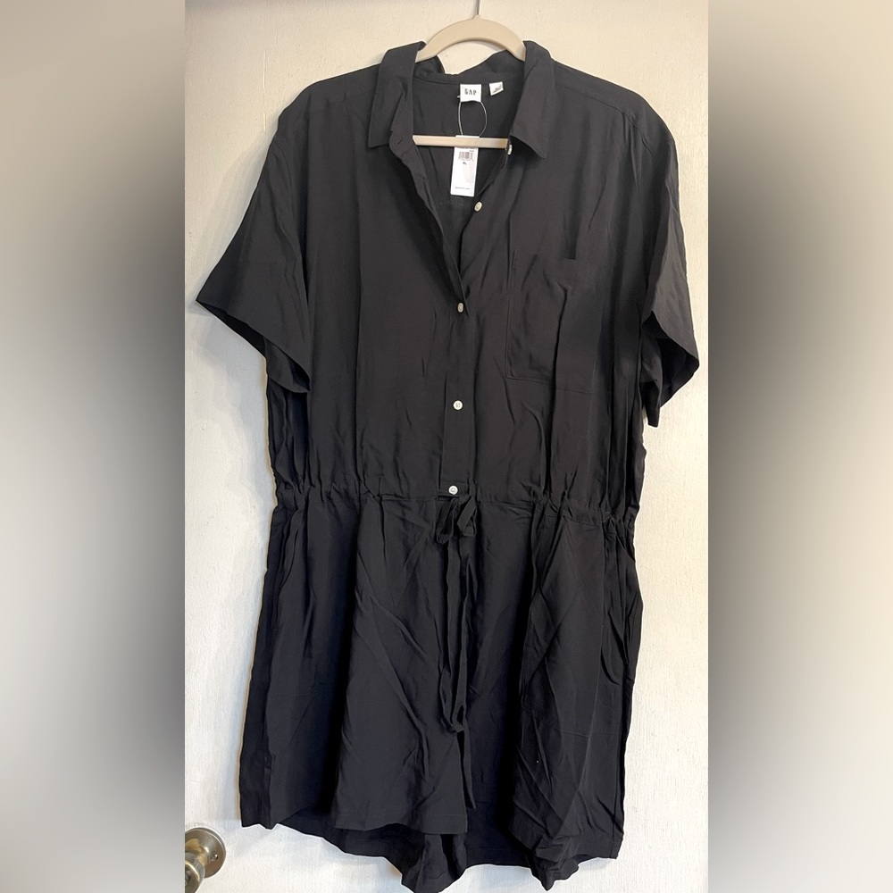 GAP Factory Black Romper Size XL